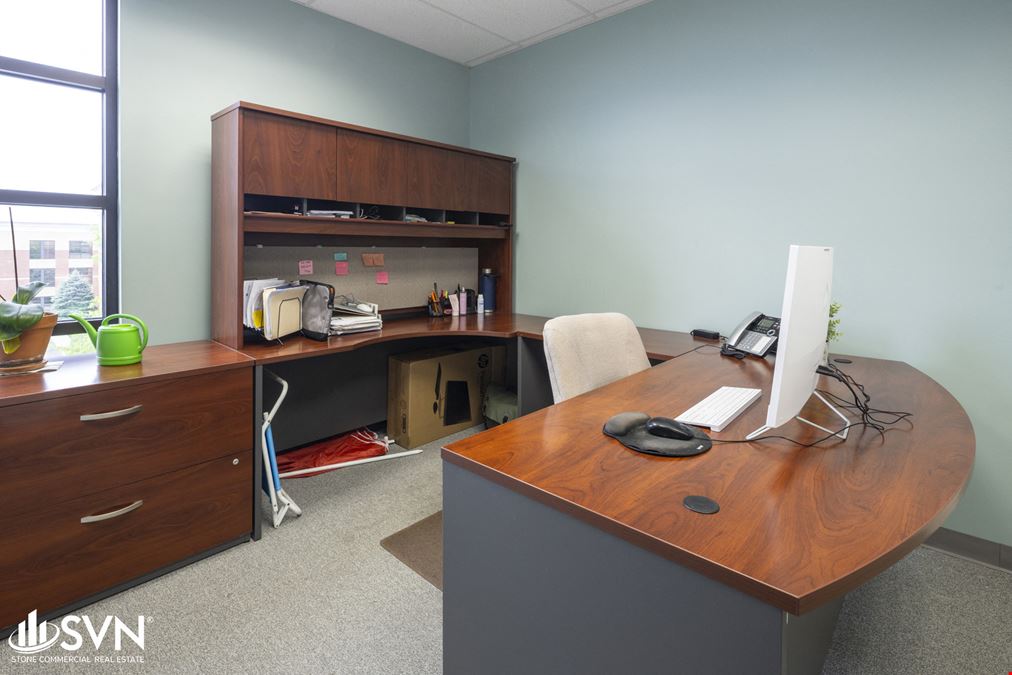 Renovated Beaumont Office For Lease