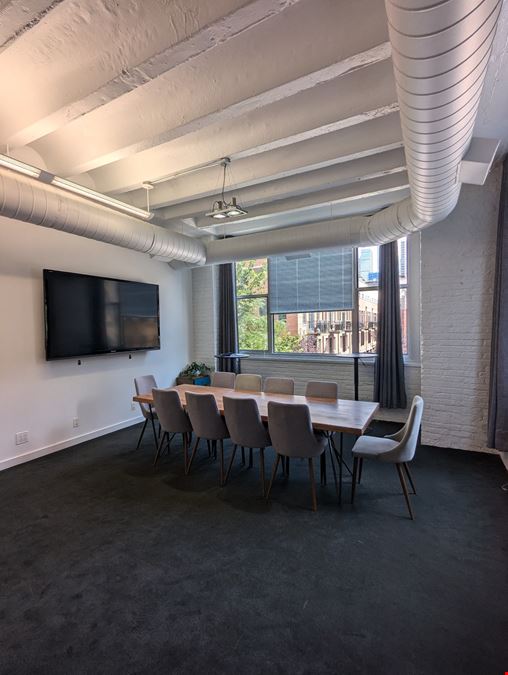 River North Executive Loft | Full Floor Opportunity