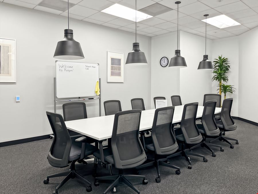 Regus - Irvine - Main St