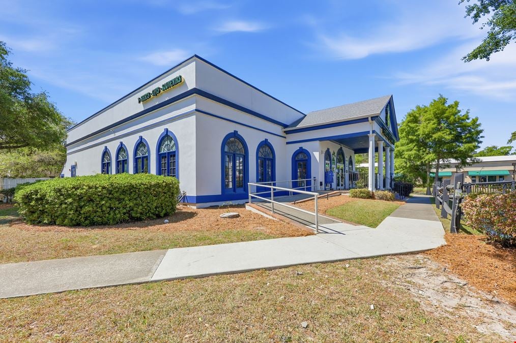 Income Producing, Freestanding Building -2610551