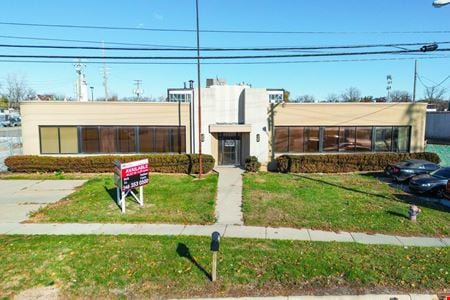 Preview of Industrial space for Rent at 19270 8 Mile