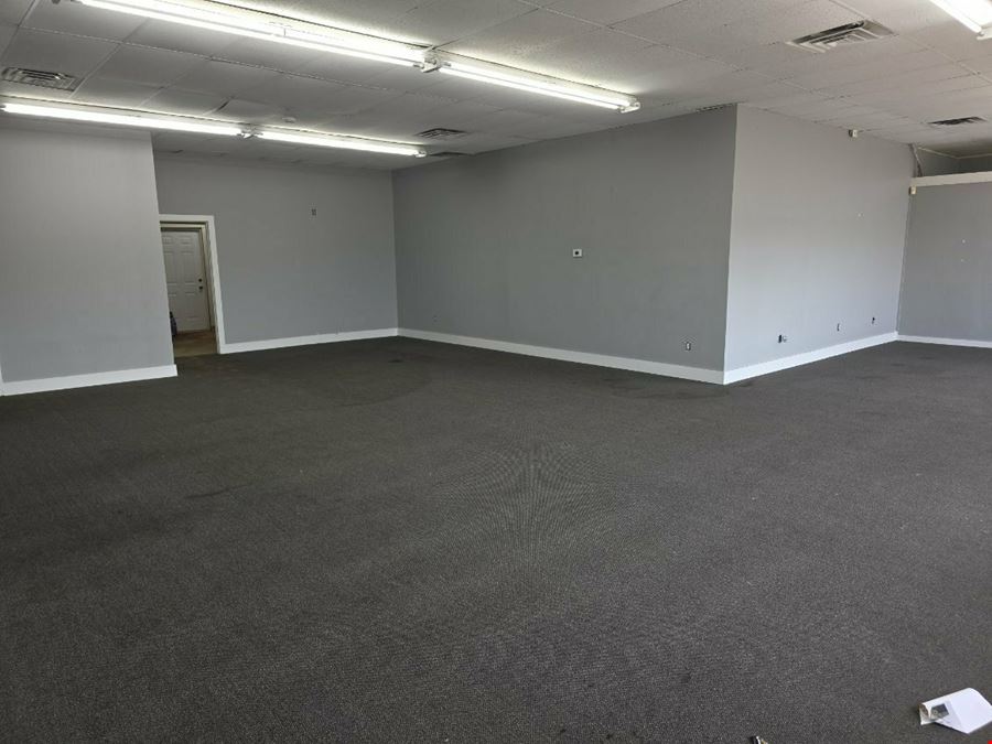 521 E. Jolly Rd.