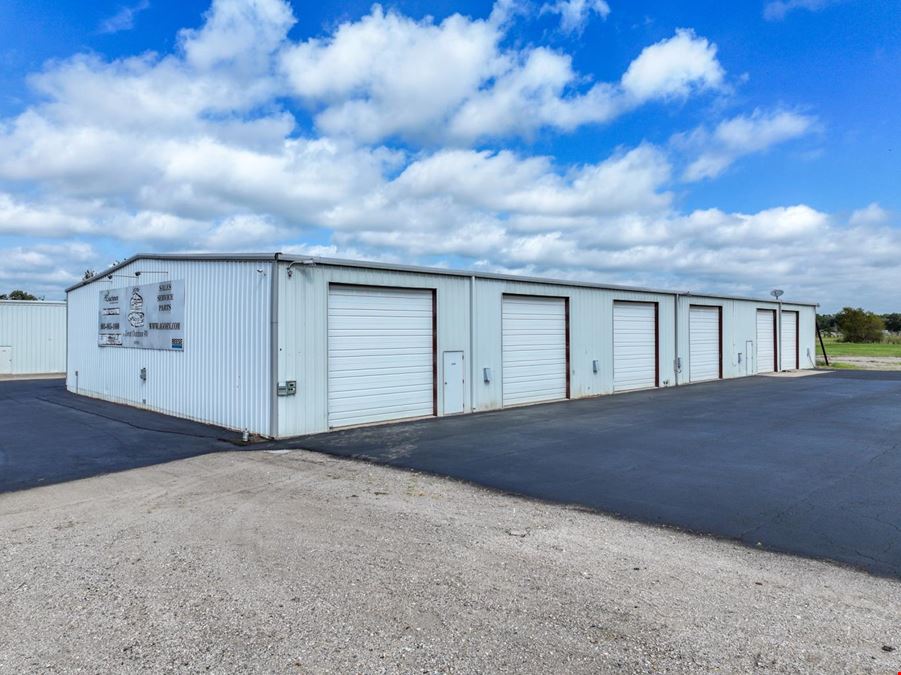 Flex Space for Sale in Wills Point