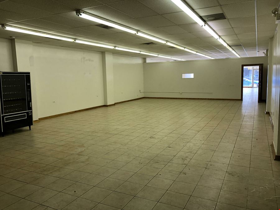 3014 W 63rd St. - +/-2,600 SF Commercial Storefront