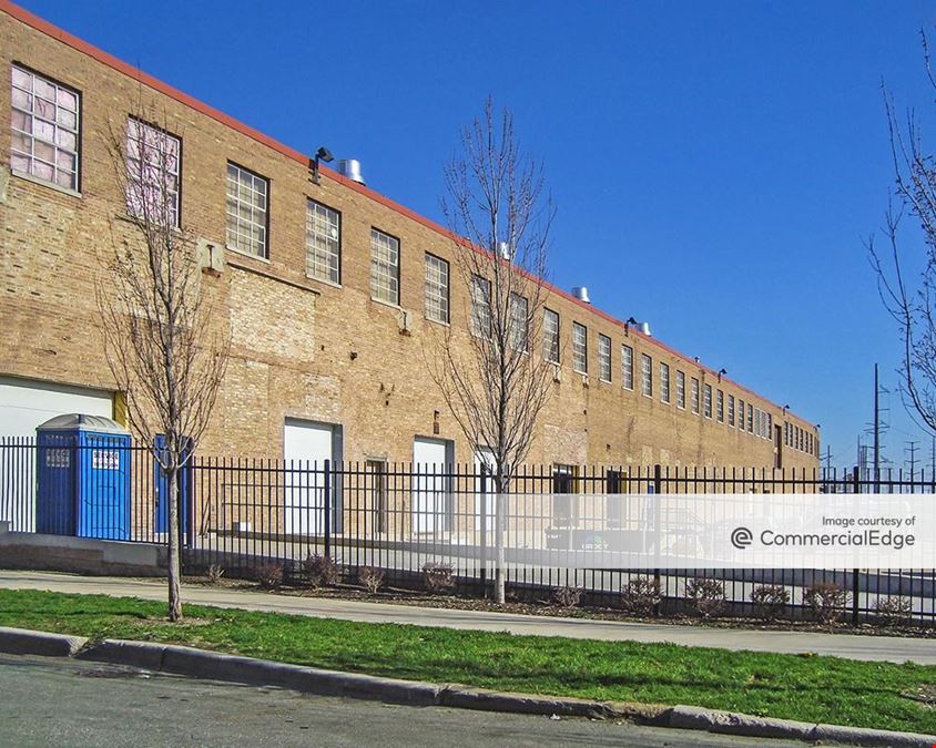 1200 West Cermak Road