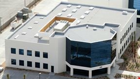 LAS VEGAS OFFICE/WAREHOUSE/R&D FOR SUBLEASE - High Image Freestanding ±30,467 Sf - 100% HVAC Flex/Industrial