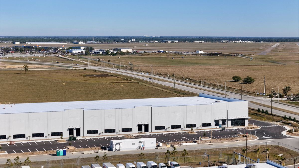 Charlotte Harbor Business Center