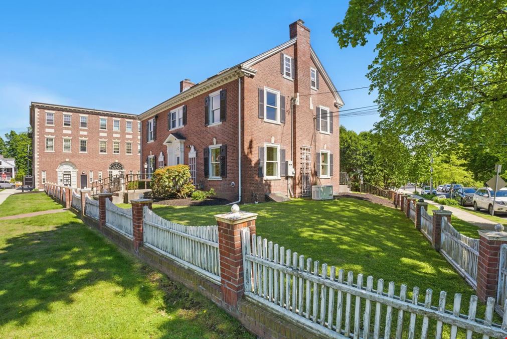 6 Windsor Street, Andover, MA 01810
