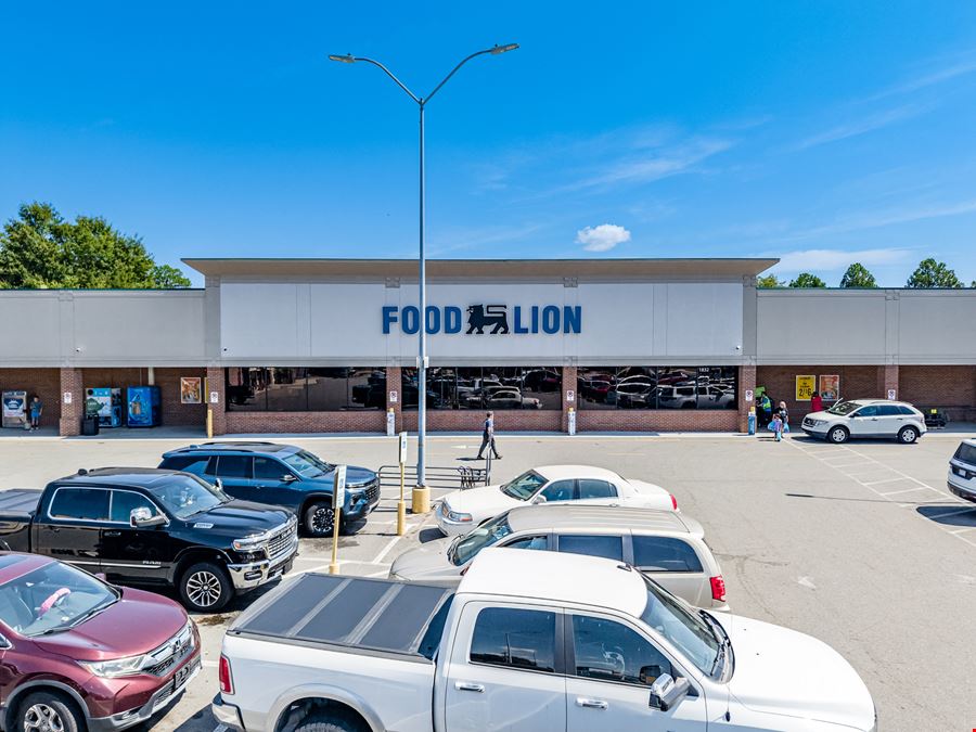 Sandhills Shopping Center