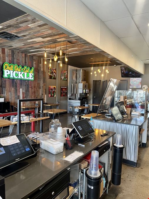 Endcap Turn Key Restaurant for SUBLEASE