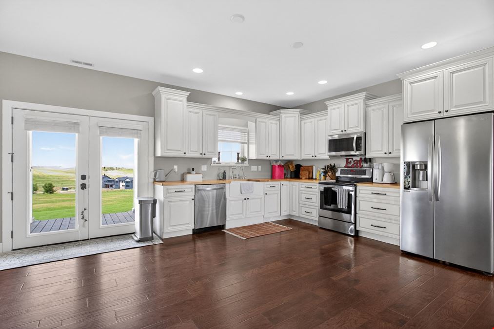 2701 Sage Ct