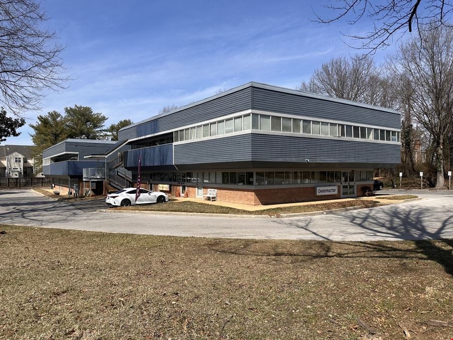 530 College Pkwy Units E & F