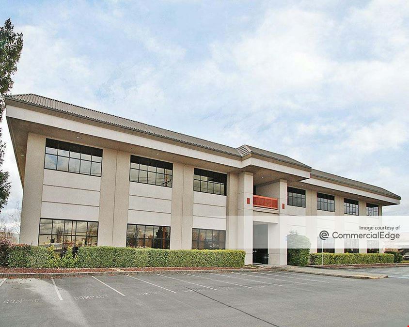 Oak Valley Business Center - 475 Aviation Blvd
