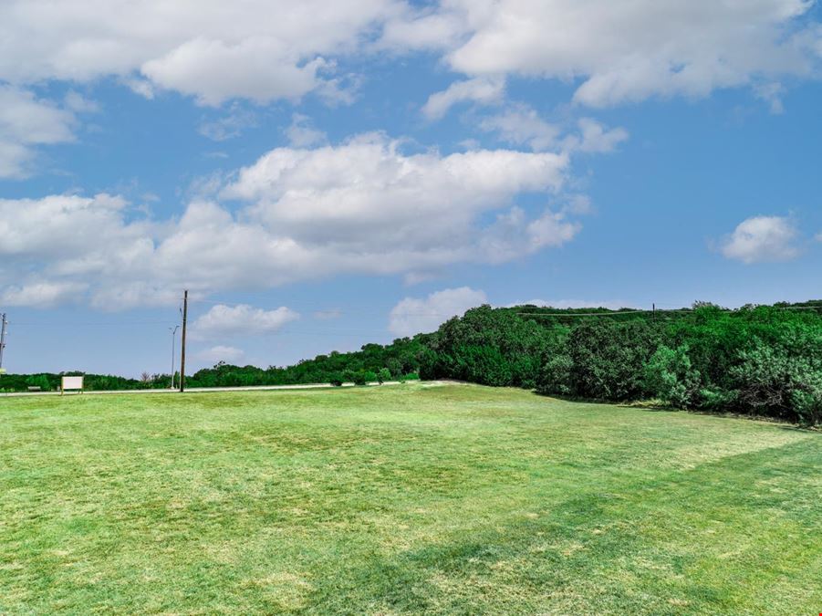 2200 Mansfield Rd, Cedar Hills, TX