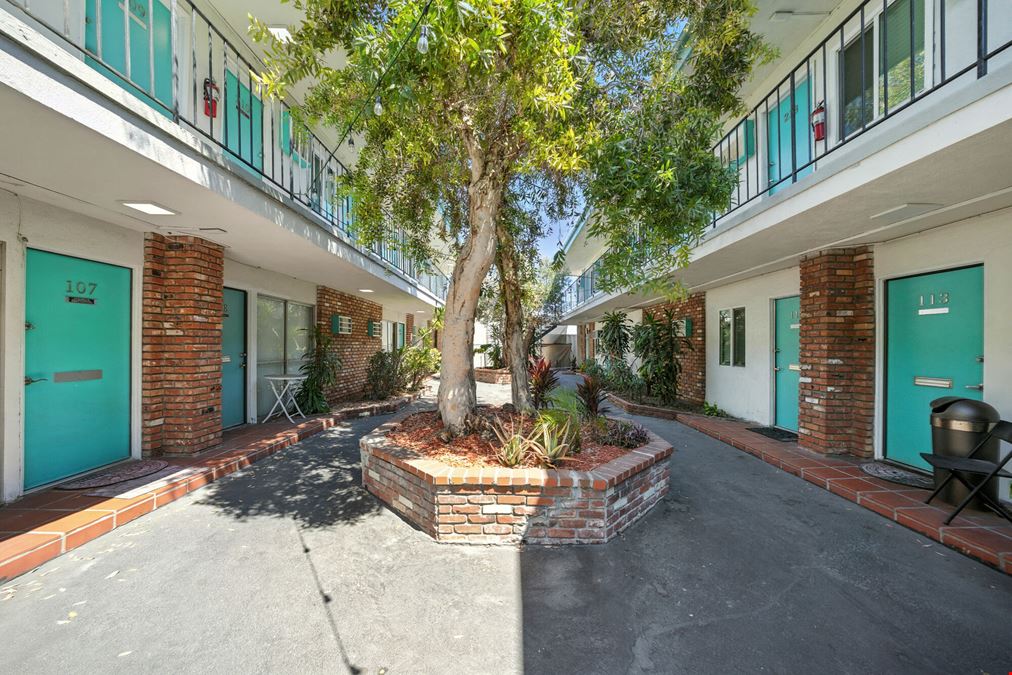 24234-24248 Crenshaw Boulevard