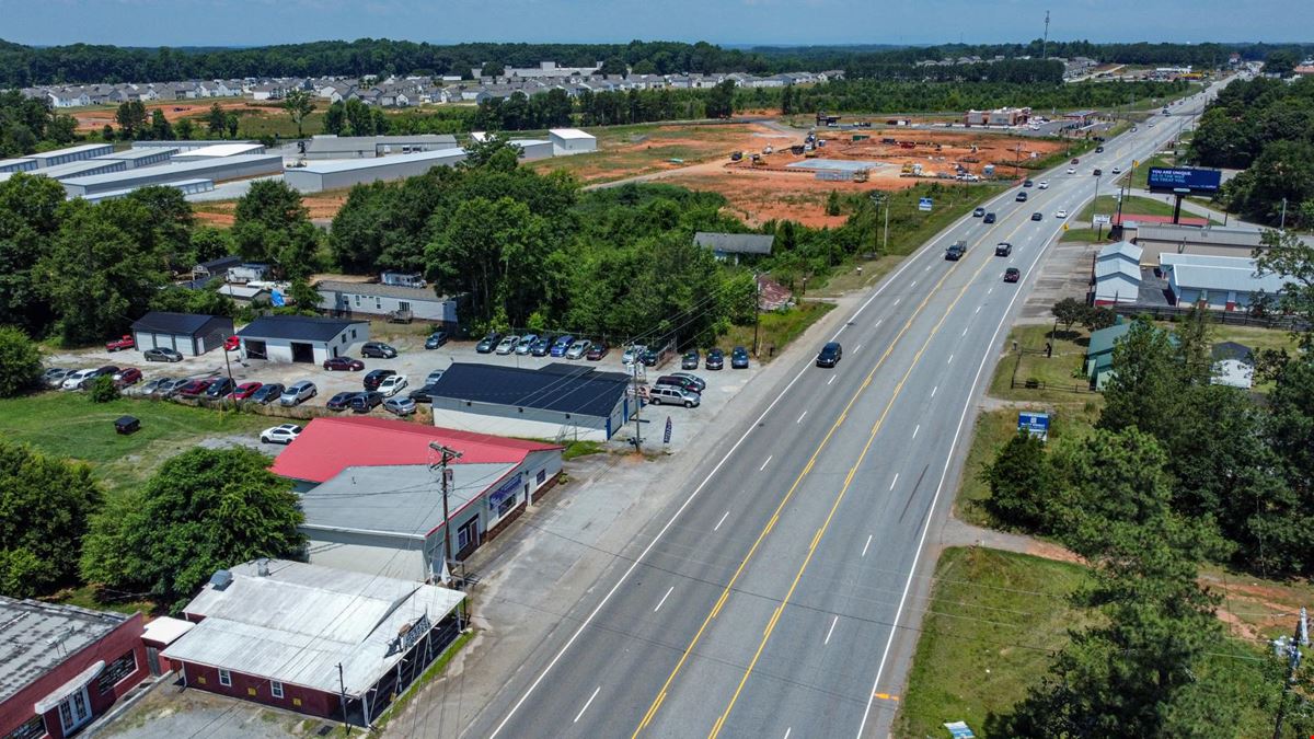 3,600 SQ FT Flex Shop or Retail Space on HWY 76