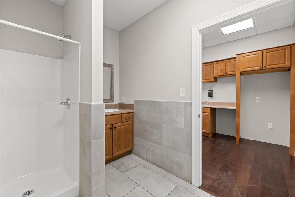 East Brainerd Office Suite 7 Private Offices 