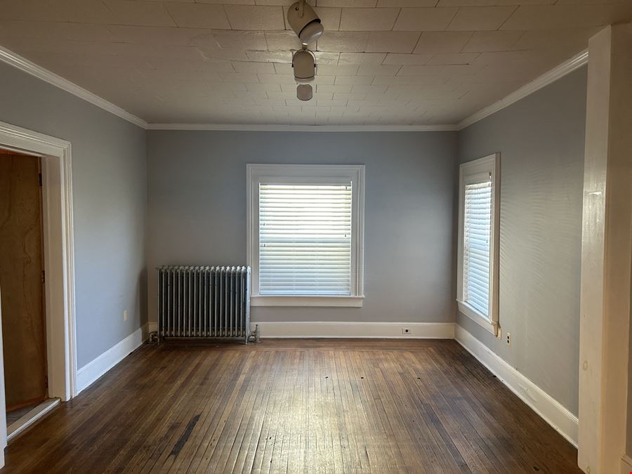 ±2,800 SF Professional Office and/or Retail for Sale or Lease