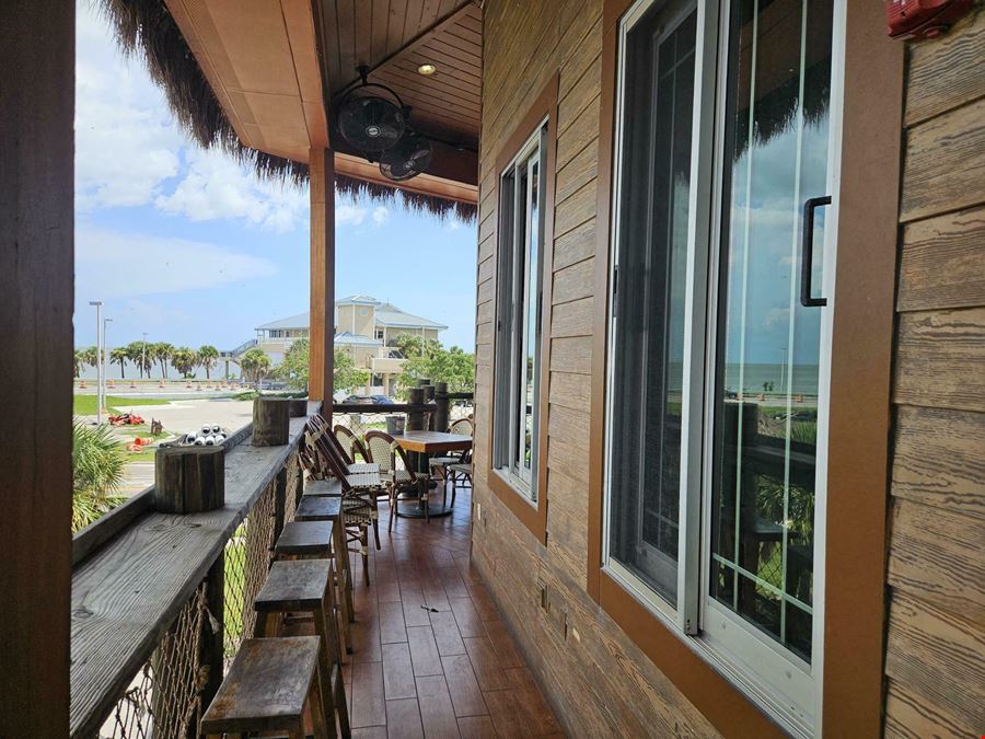 17501 Harbour Point Dr.