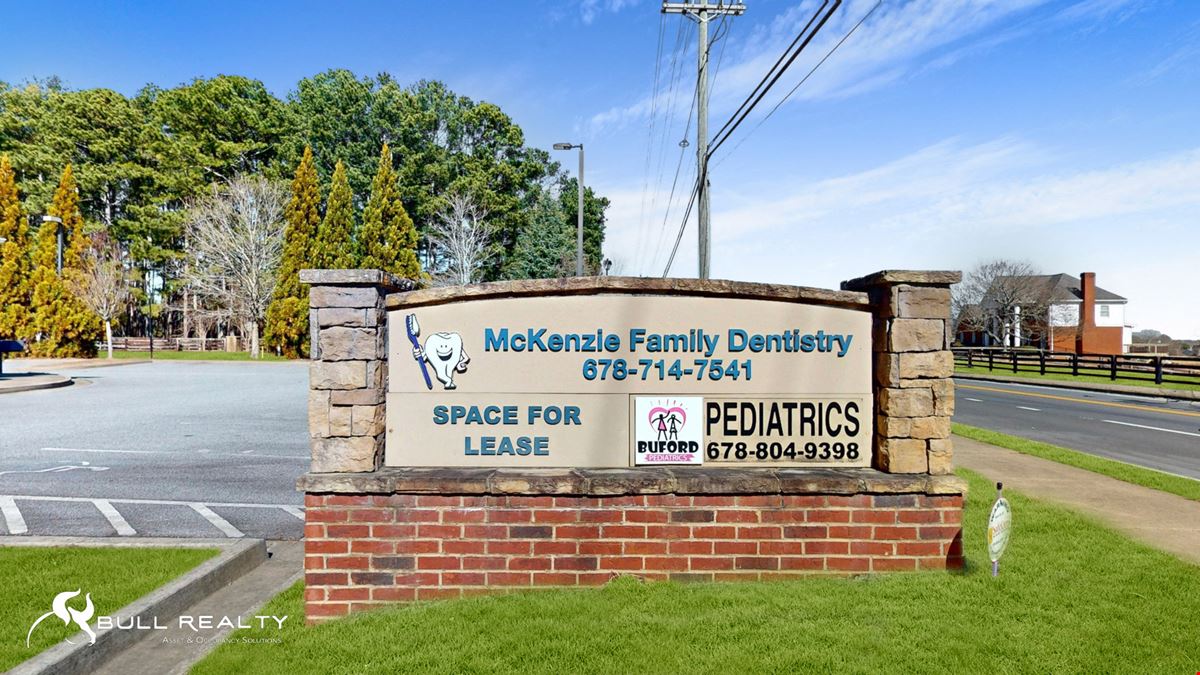 ±2,250 SF Medical Office Suite For Lease