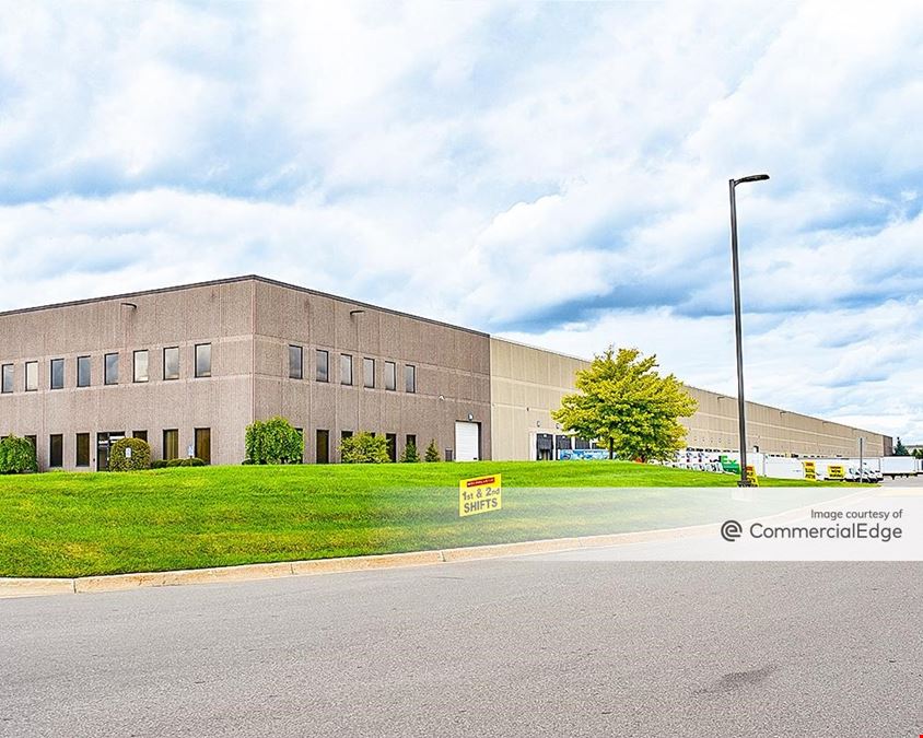 Crossroads Distribution Center South - 41775 & 41873 Ecorse Road