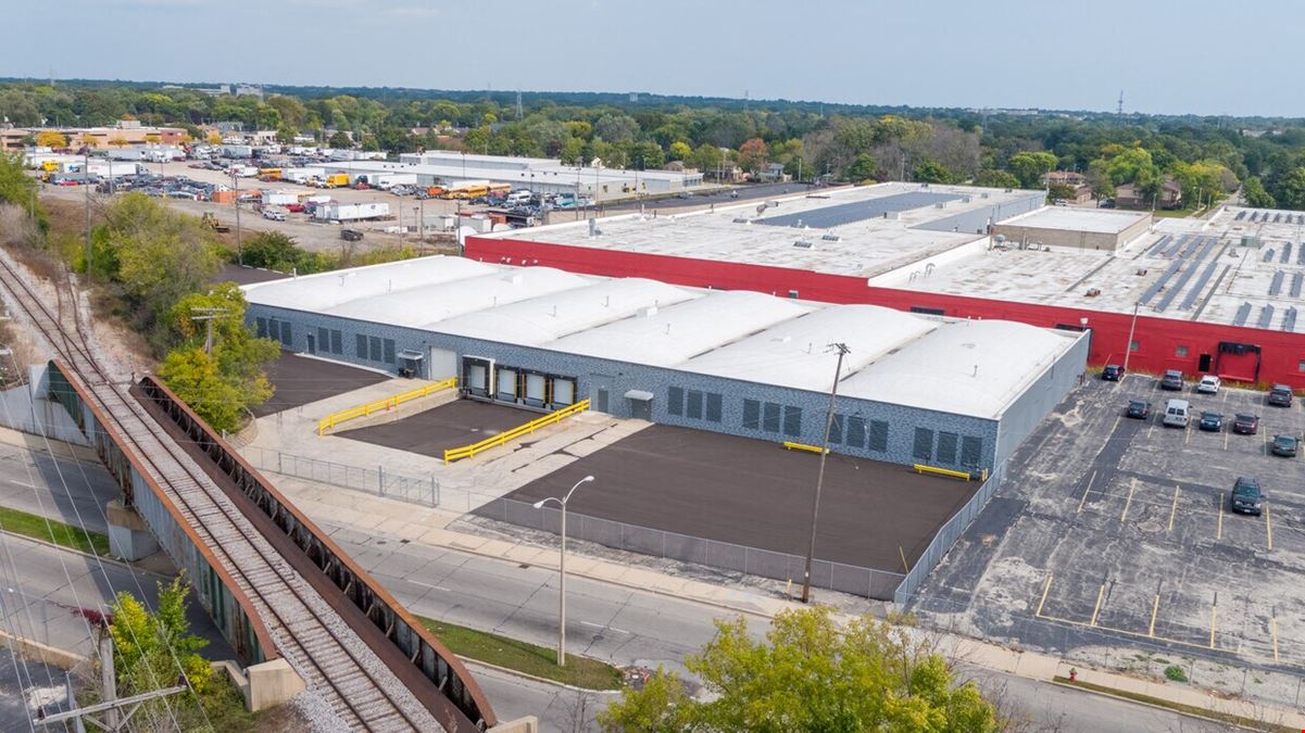 5400 N. Teutonia Ave