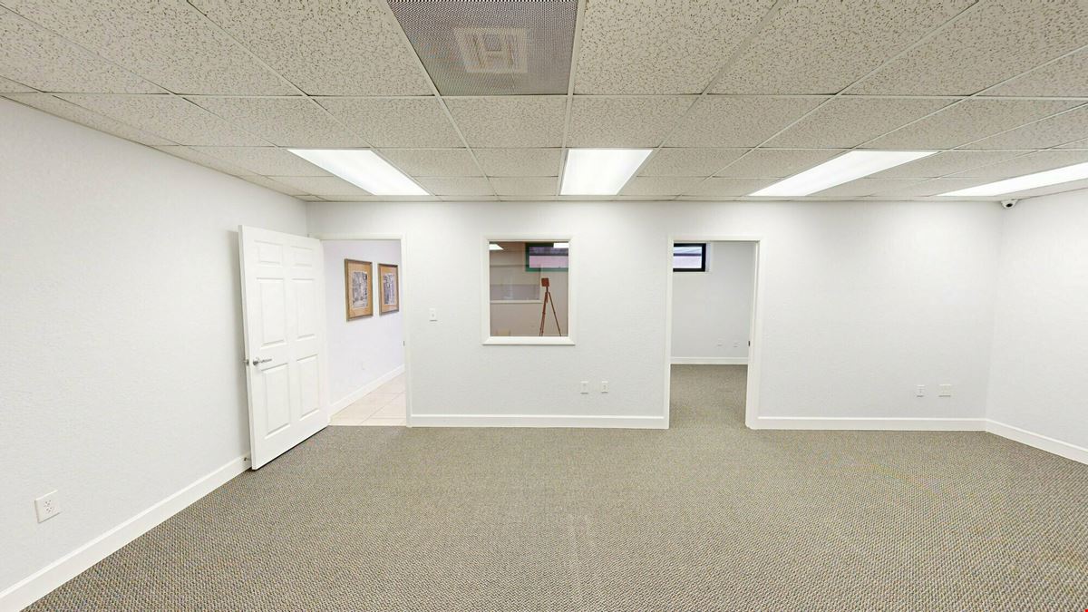 Professional Office for Lease Near Florida Ave S.