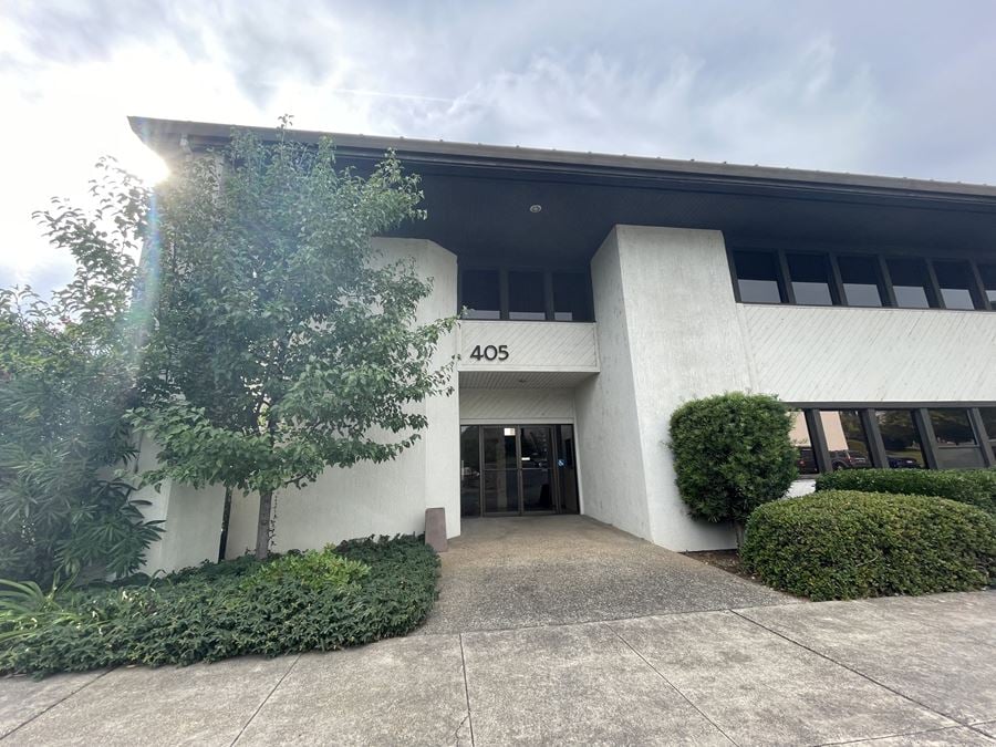 405 Redcliff Drive