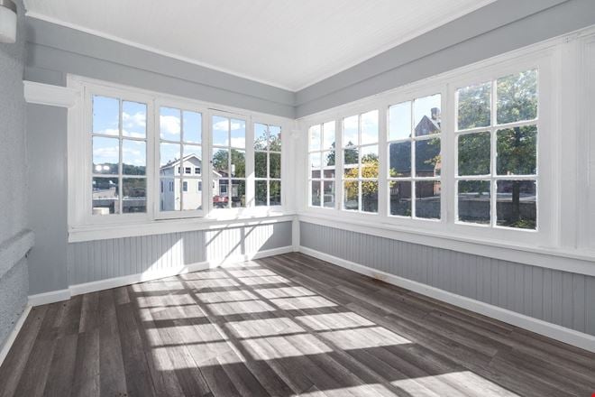 Preview of Office space for Rent at 1022 N Broadway