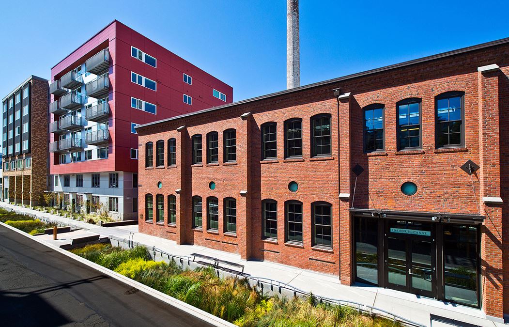 Laundry Supply Building at Stackhouse Apartments