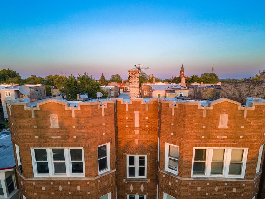 6 Unit Multifamily Property Located in Chicago, IL