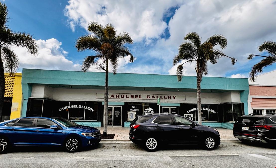 Vacant Beach Town Retail Storefront for Owner/User or Investor