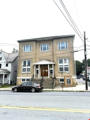 301 W Main St