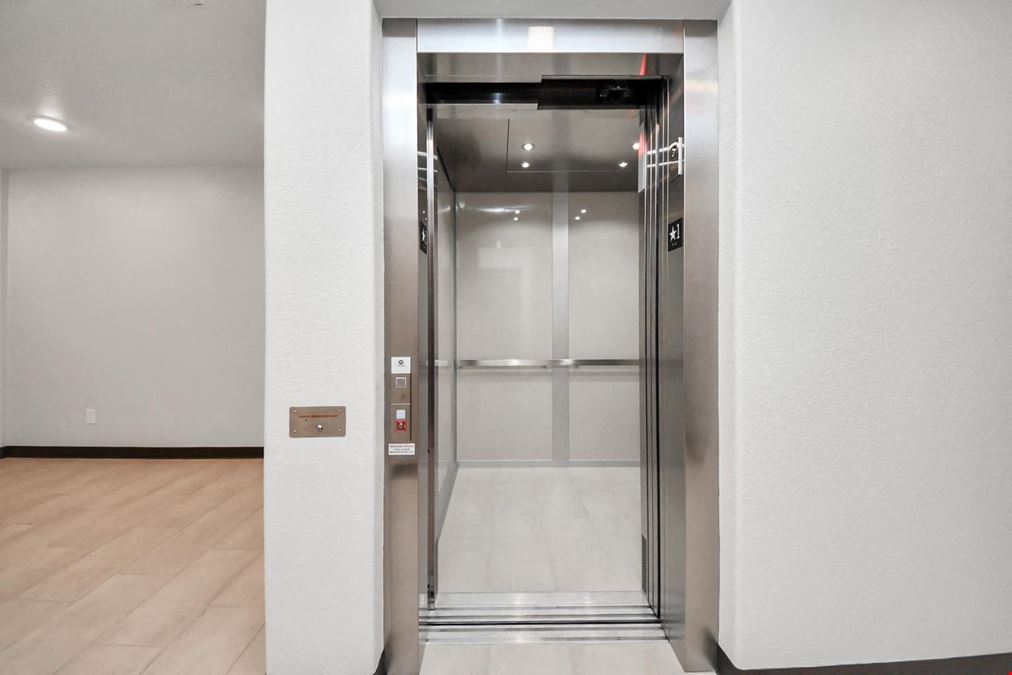 Premier Sugar Land Owner-User Office Condo