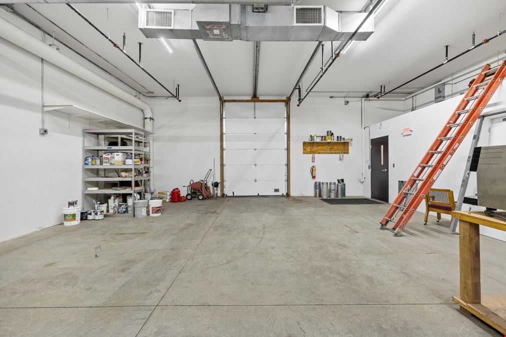 Mt Rushmore Road Office & Retail Flex Space