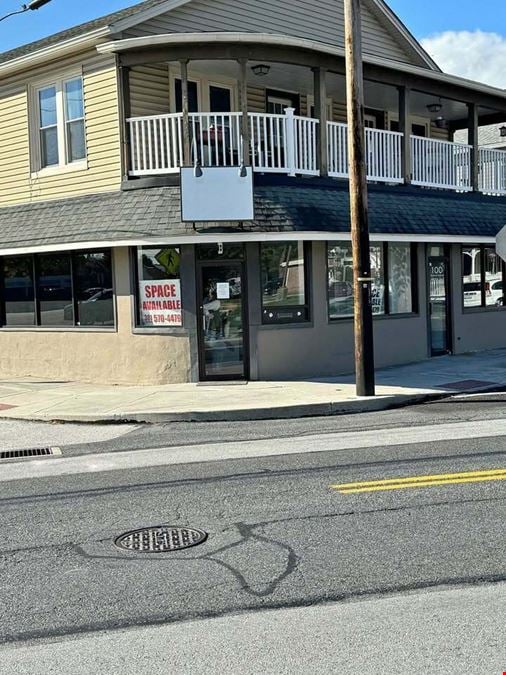 Prominent Corner Commercial for Lease