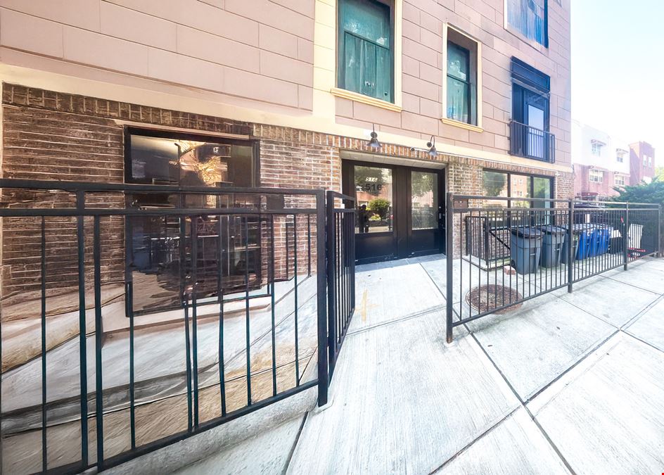 600 SF | 516 E 147th Street | Community Facility/Office Space With Glass Frontage For Lease
