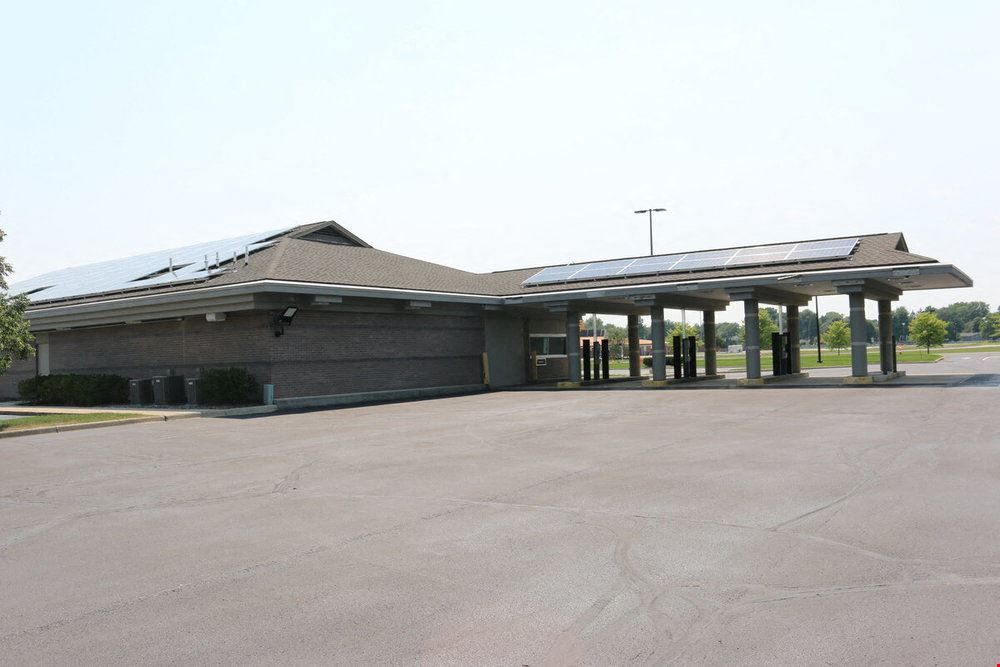 Drive Thru 3,430 SF Office