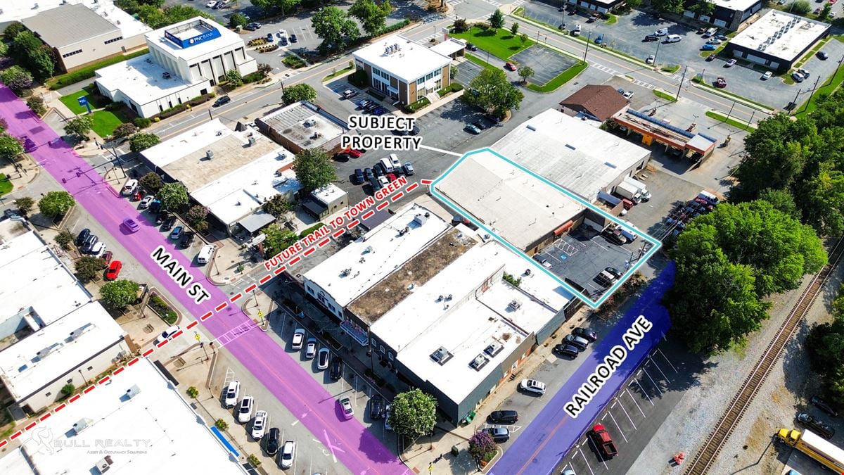 Warehouse/Showroom with Retail Frontage | ±7,554 SF | For Lease