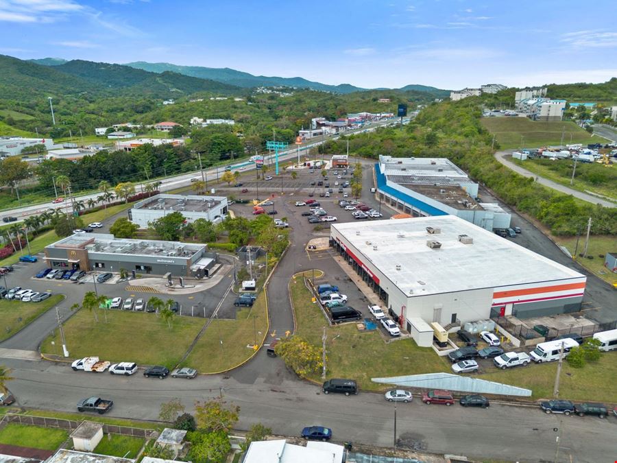 Eastern Plaza Ave. Valero