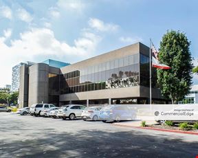 201 Continental Blvd
