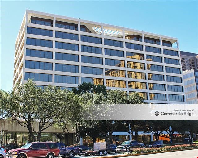 Galleria Park - Retail
