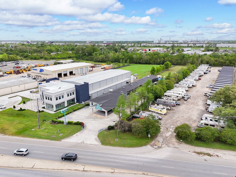 Former Pet Resort & Boarding Facility - ±1.55 Acres of Land on Airline Hwy