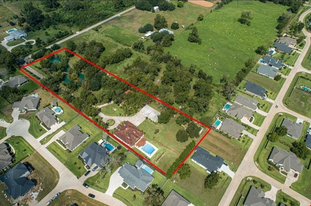 Versatile Commercial & Residential Opportunity with Two Homes and Warehouse