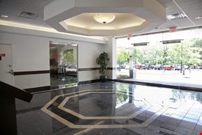 Octagon 10 Office Center