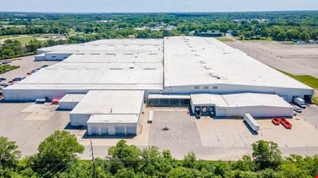 Preview of Industrial space for Rent at 1220 W. Fulton St.