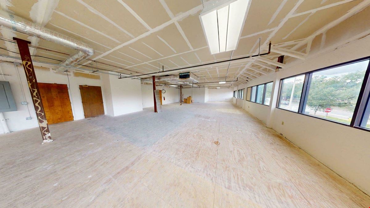 Plaza Del Prado Office Space