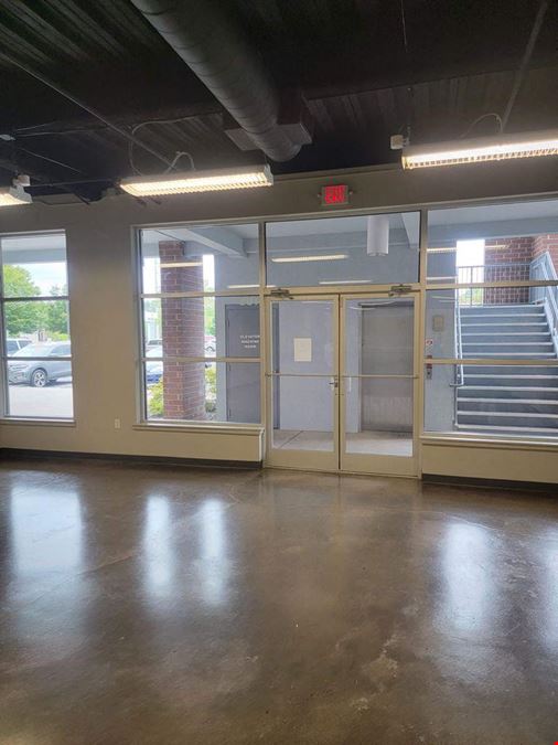 1143 Oak Ridge Tpke #105
