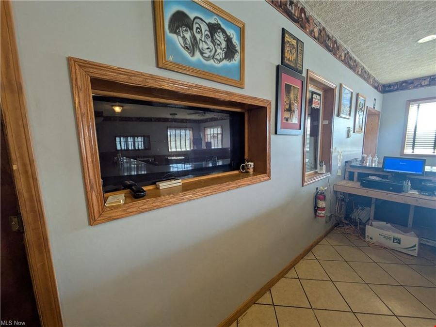 6497 State Route 85, Andover, OH 44003