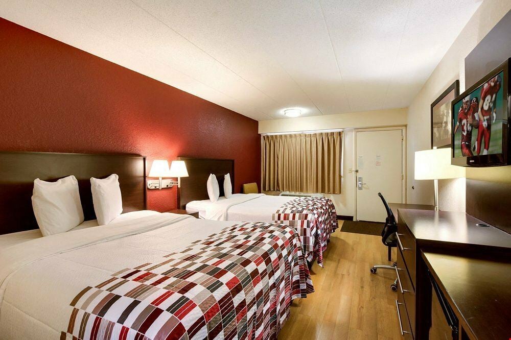 Red Roof Inn